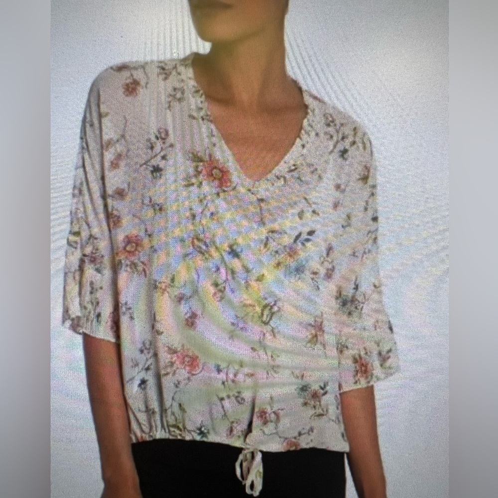 DR2 sheer floral blouse size M.